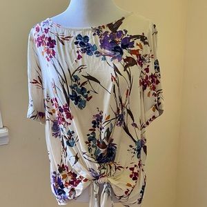 NWT Stitch Fix Pink Clover Tie-Front Top